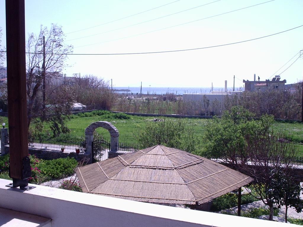 Apartamento Esperides Batsíon Exterior foto
