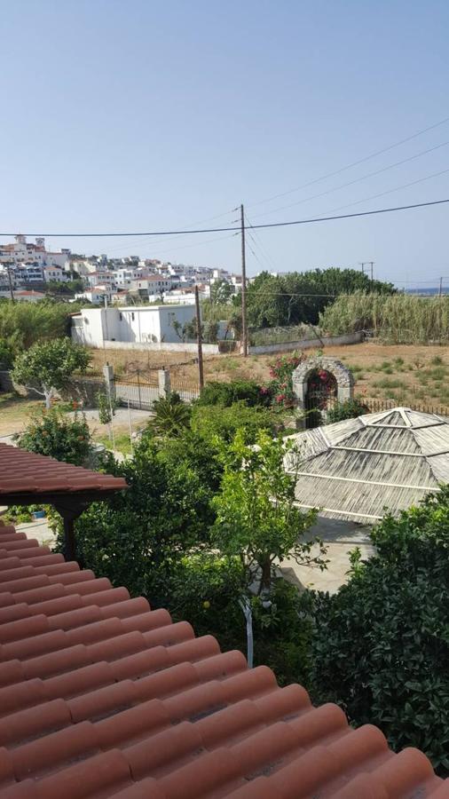 Apartamento Esperides Batsíon Exterior foto