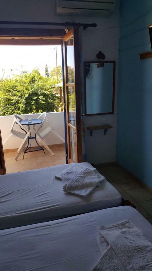 Apartamento Esperides Batsíon Exterior foto