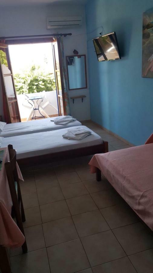 Apartamento Esperides Batsíon Exterior foto